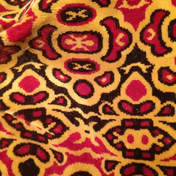 Coldwater creek hobo/bohemian style velveteen purse with metal accents. - Picture 5 of 9